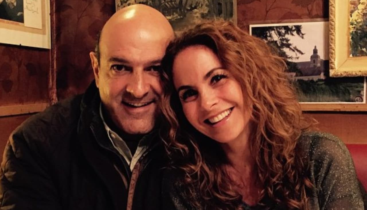 Lucero tiene un hijastro que parece galán de telenovelas, conócelo