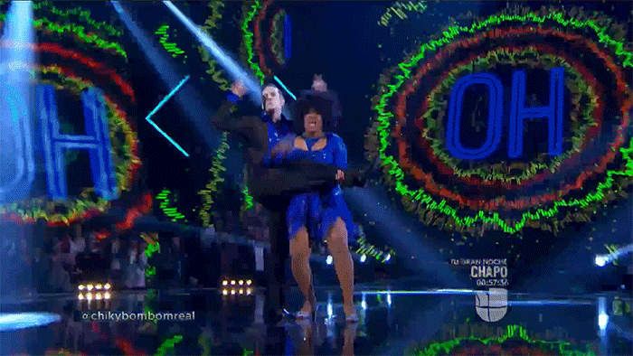 <a href="http://www.univision.com/shows/mira-quien-baila/esta-es-chikybombom-la-chuleria-que-se-trago-la-pista-video">Esta es Chikybombom: la chulería que se tragó la pista</a>