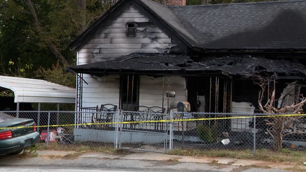 Dos adultos, un niño y un bebé de 7 meses mueren en un incendio en Carolina del Sur
