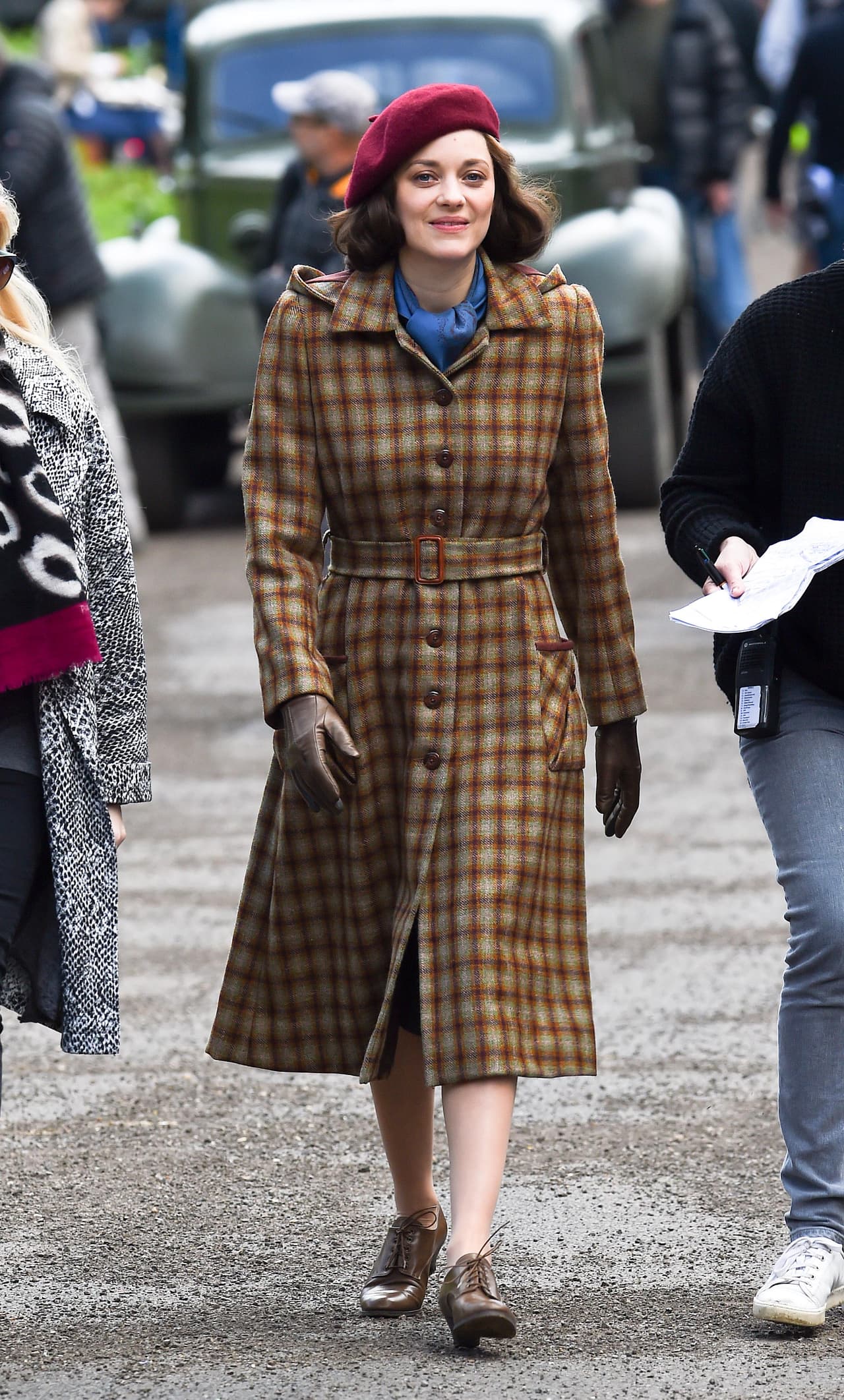 Marion lista para otra escena.