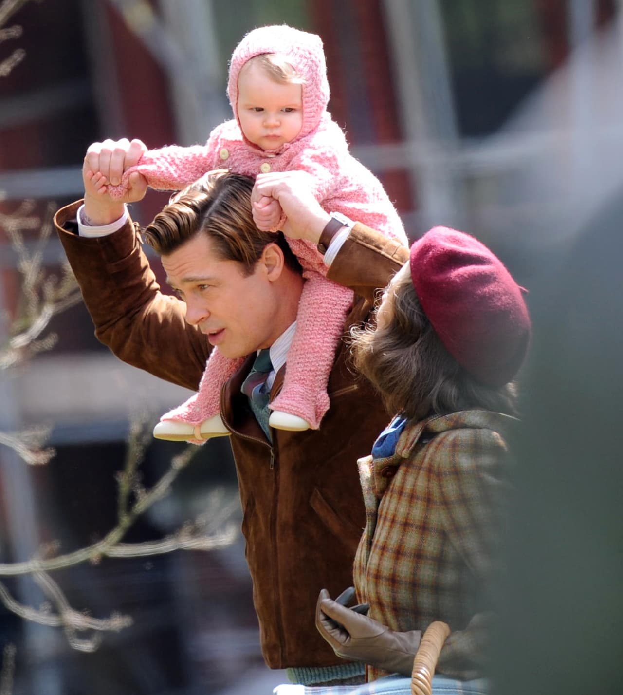 Brad Pitt disfrutó jugar con la nenita.