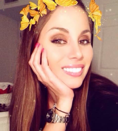 La fiscalía de la CDMX informó que a la joven de 31 años se le encontró 
<b><a href="https://www.excelsior.com.mx/comunidad/hallan-muerta-a-ex-reina-de-belleza-en-hotel-de-la-napoles/1310806" target="_blank">"en el cuarto de baño de una de las habitaciones"</a></b> de un hotel localizado en la céntrica colonia Nápoles, de la alcaldía Benito Juárez.