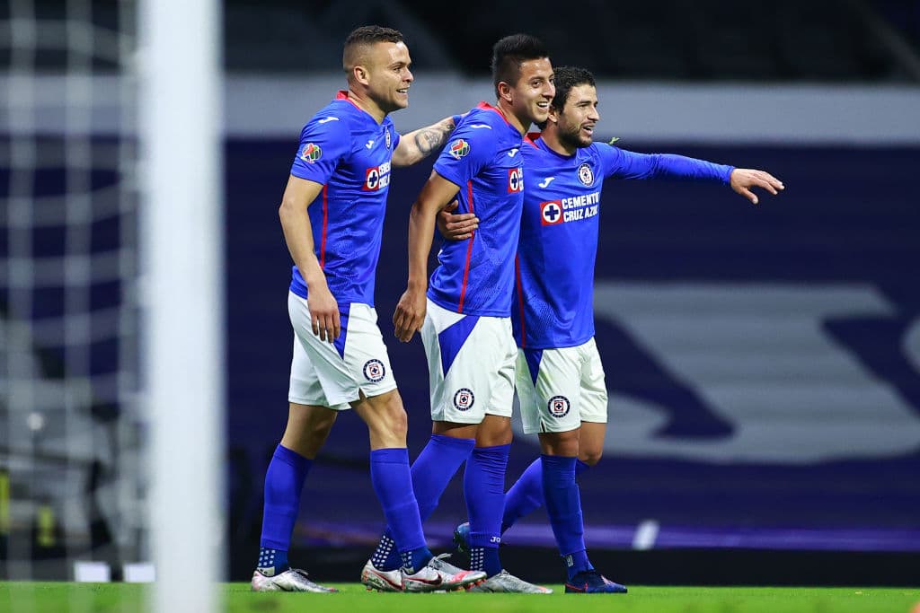 ‘Cabecita’ Rodríguez (6’) y ‘Piojo’ Alvarado (27’) hicieron los primeros dos para La Máquina. Barbieri (44’) descontaba y Canelo (45+2’) emparejaba desde los once pasos. Ya en la segunda mitad, Matías Fernández (63’) retomó la ventaja para los locales. En la J8, Cruz Azul visitará León y Toluca recibirá al Atlas.