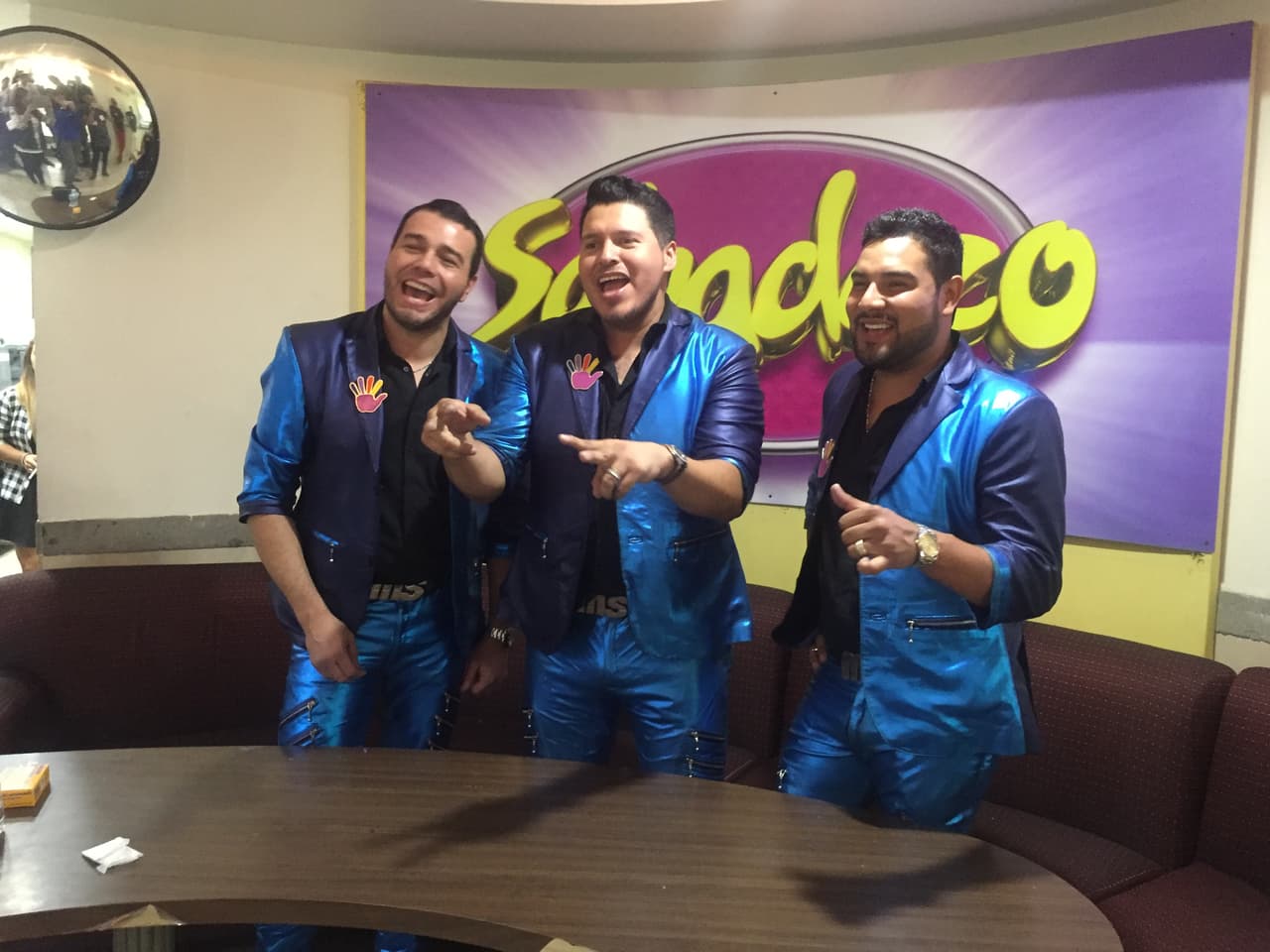 Mucha diversión se vivió este sábado en la fiesta de Sabadazo.