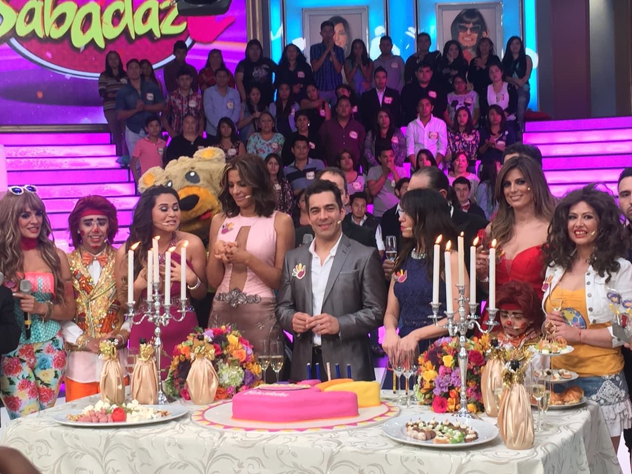 Mucha diversión se vivió este sábado en la fiesta de Sabadazo.