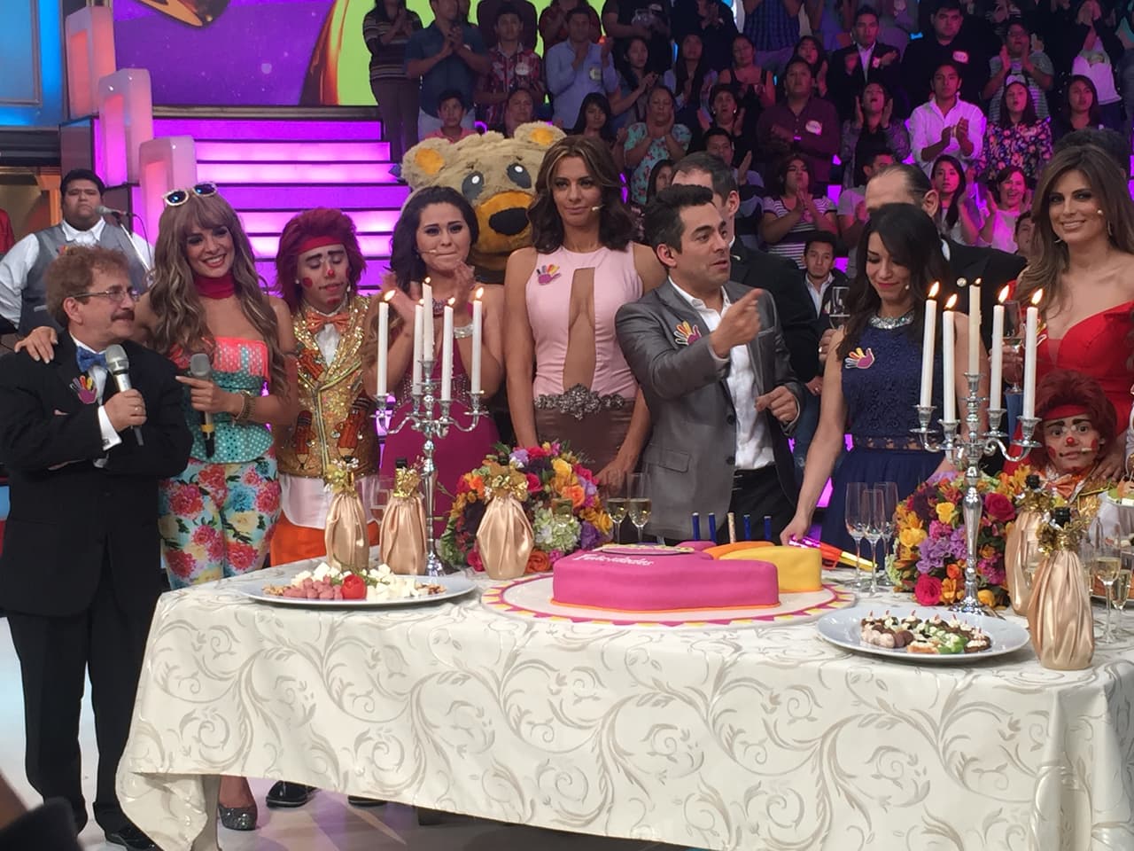 Mucha diversión se vivió este sábado en la fiesta de Sabadazo.