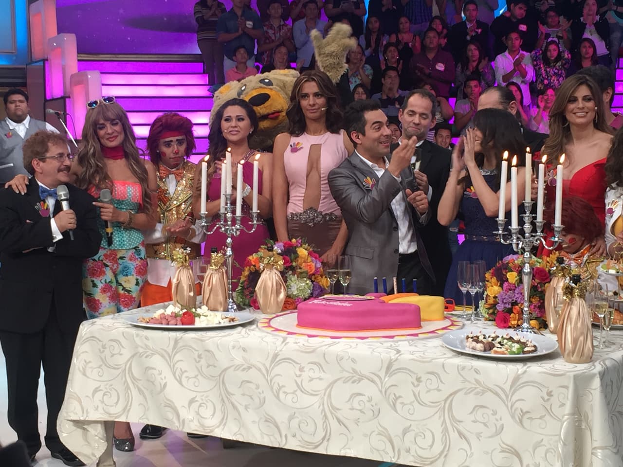 Mucha diversión se vivió este sábado en la fiesta de Sabadazo.