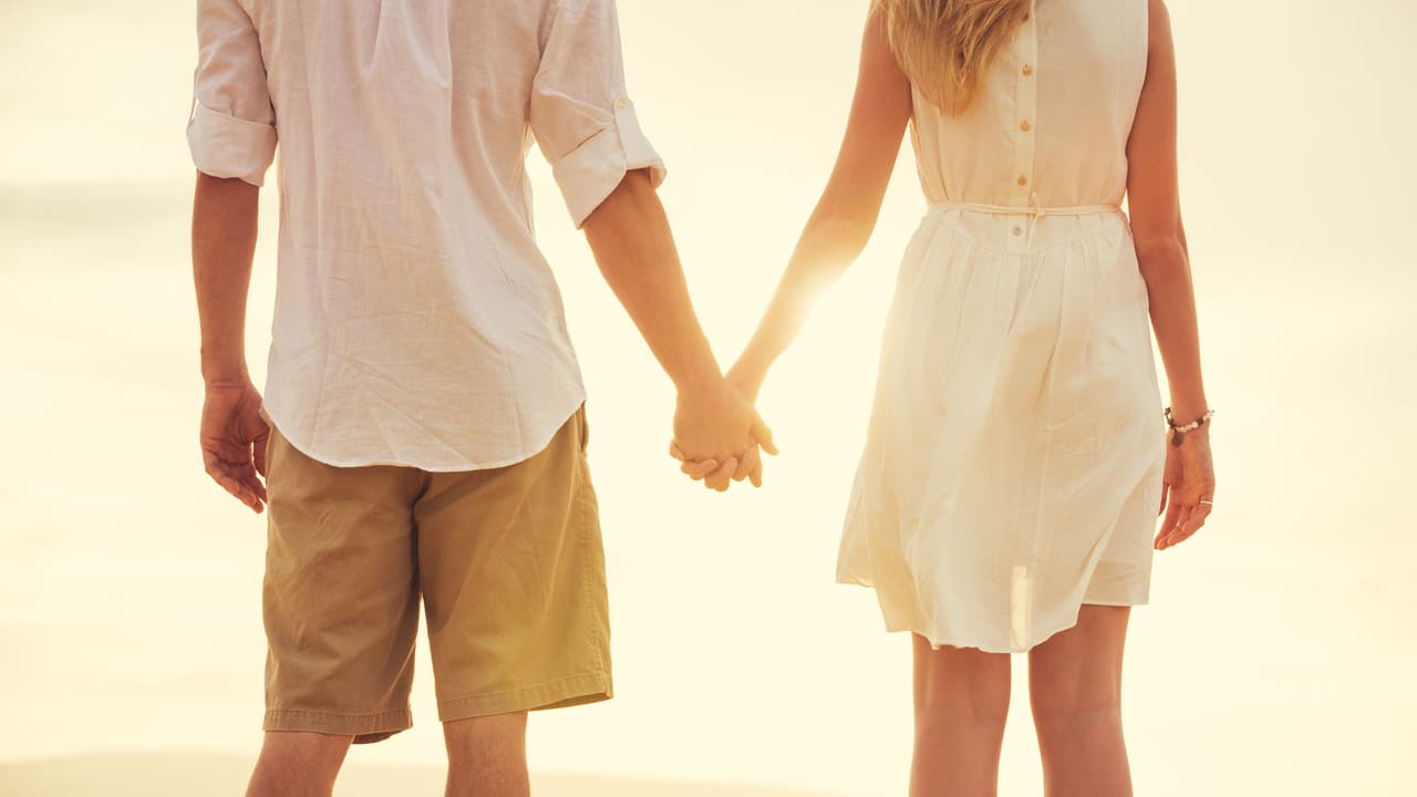 Las personas tienen el sexto sentido de la intuición activo y conectado a su corazón, lo que les hace vivir atentos pero relajados y seguros de sí mismos.