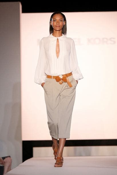 También puedes jugar con los tonos de tu 'outfit', pero sin olvidar una perfecta combinación.