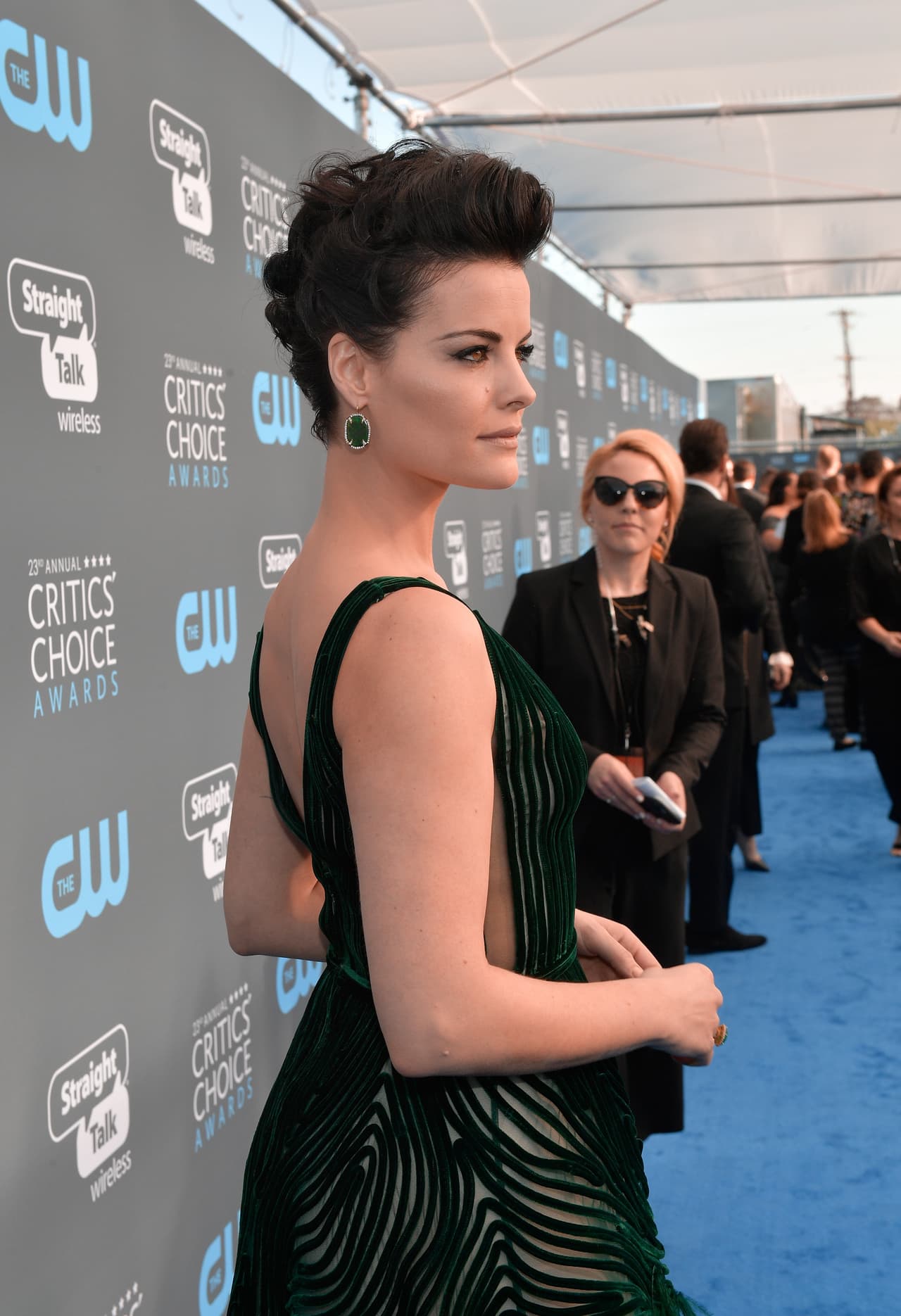 Sin duda, la mirada de la actriz Jaimie Alexander dejó sin habla a más de uno.
