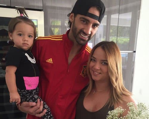 Adamari López, expareja del instructor de Zumba y madre de su hija, reaccionó ante la confirmación del romance.
<br>