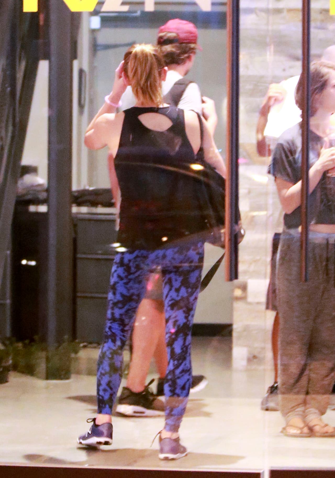 El galán se juntó con la bella de 'Twilight' en el gym.