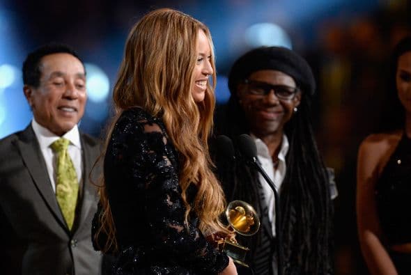 Beyoncé y Jay Z ganaron como Mejor Performance R&B con 'Drunk in Love'.