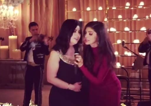 La amistad entre Ana Bárbara y la familia de Christian Nodal ya es de años y ha sido Cristy Nodal, mamá del cantante de 19 años, quien se ha confesado admiradora y ahora gran amiga de la intérprete de 'La Trampa'.