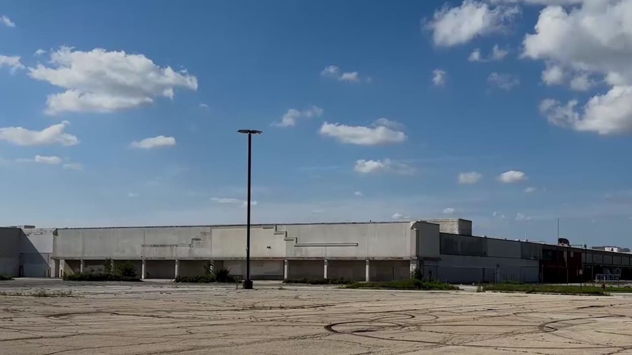Comisión de Chicago decide el futuro del Ford City Mall en el suroeste de la ciudad