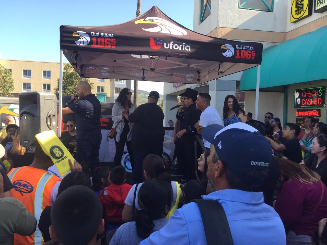 Raúl 'El Pelón', Carla Medrano y El Feo se enamoraron del cariño por parte de sus seguidores en San Diego.