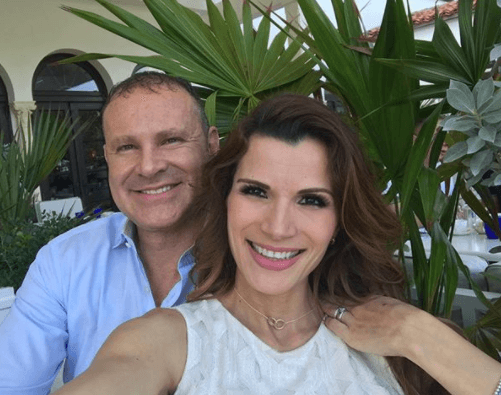 Además del festejo especial que preparó por su aniversario de bodas 
<b><a href="https://www.univision.com/shows/despierta-america/detras-de-camaras-a-alan-tacher-se-le-va-a-poner-dificil-la-llegada-de-su-bebe-michelle-ya-siente-celos-video">y del cual habló en Despierta América</a></b>, Alan Tacher utilizó su cuenta de Instagram para dedicar unas bellas palabras para su esposa.