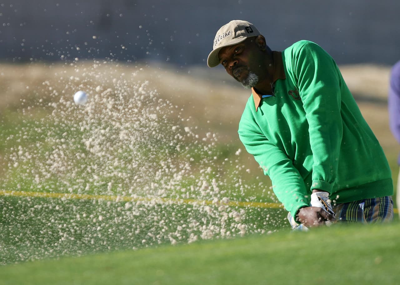 Samuel L. Jackson ama practicar golf. Se le ha visto jugando en diversas ocasiones.