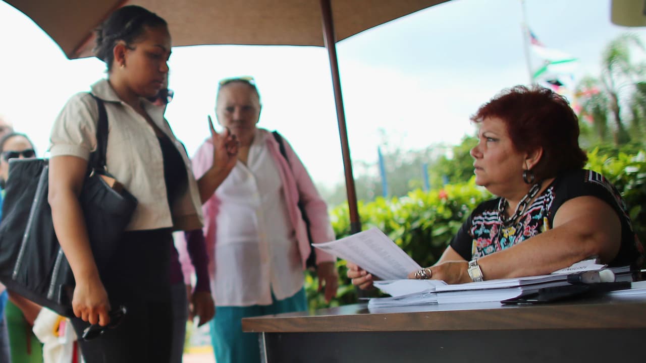 Una corte federal extiende fecha límite de registro para votantes en Florida