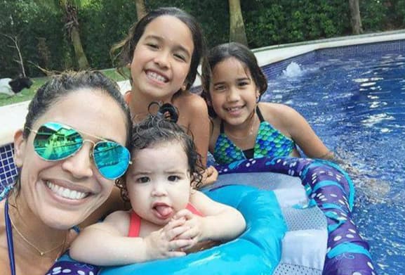 Karla les ha inculcado que lo más importante es la familia.