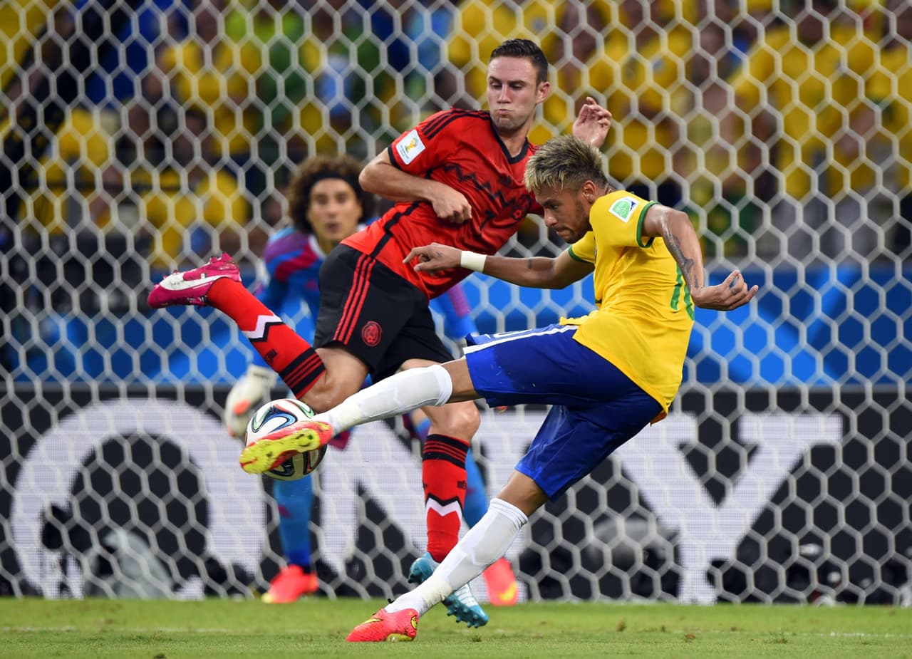 También ayudó marcando al crack Neymar Junior.