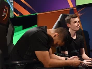 Complexity venció a Ellevens en la final del FIFA eClub World Cup 2020 en Milan y se cornó campeón en una gran final que se fue hasta los penales.