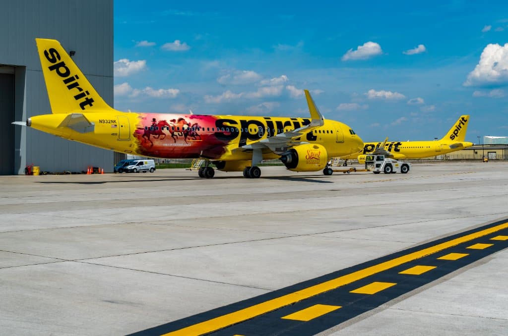 Los pasajeros dijeron que desde este domingo en la mañana hay problemas con la salida de los vuelos. 
<br>
<br>