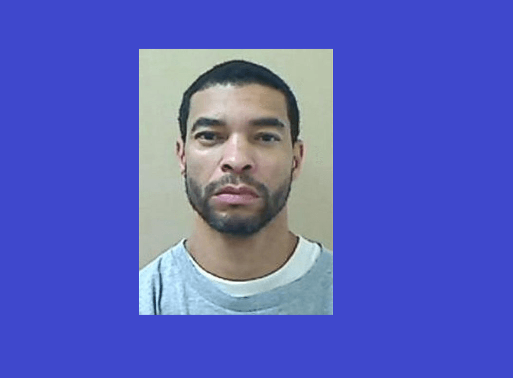 Reo escapa de cárcel en Raeford