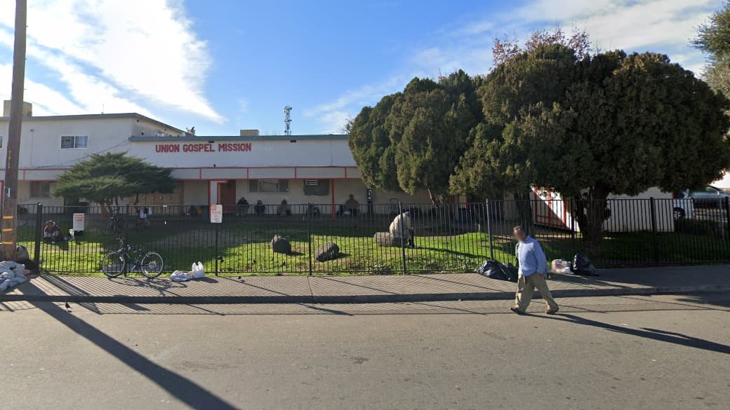 <b>Union Gospel Mission</b>
<br>400 Bannon St. 
<br>Sacramento CA 95811