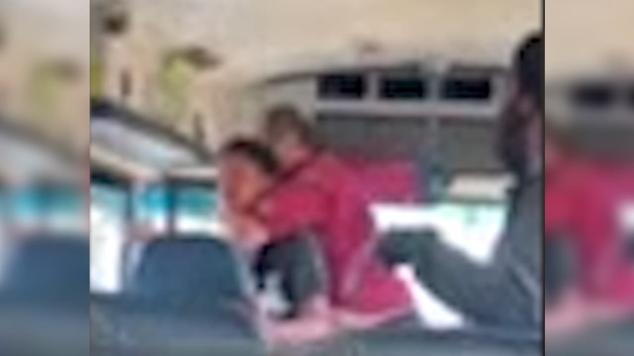 Una madre quedó horrorizada porque un chofer de autobús sometió a su hijo autista