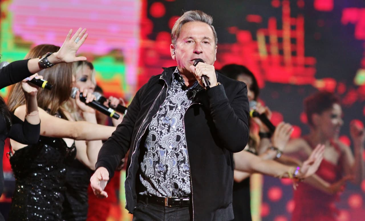 La noche estuvo llena de sorpresas.