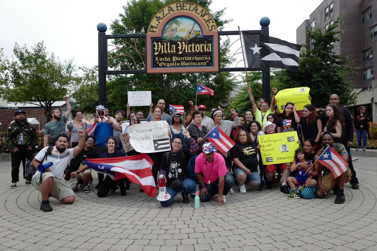 Boricuas en Boston salen a la calle a manifestarse 