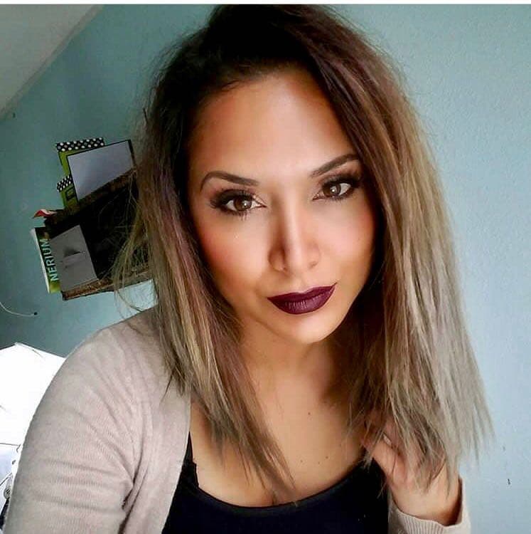 Siente que es tierno, moderno, que va con su rostro y además, está a la moda.