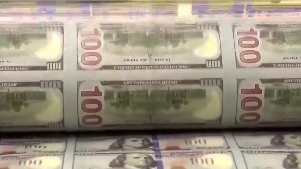 Consejos de expertos para dejar de usar las tarjetas y salir de números rojos