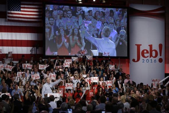 “Tomaremos las riendas de nuestro futuro en este país nuevamente", dijo Jeb Bush, el undécimo aspirante a la Casa Blanca por el partido republicano.