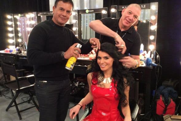 Nuestra cámara traviesa captó a cada una de las chicas, ellas no dejaron de sonreír y poner su mejor ángulo.