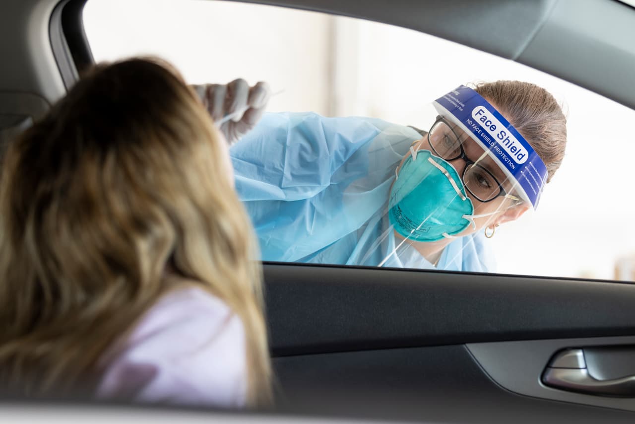 Reportan al menos 130 casos de la variante Delta del coronavirus en Arizona