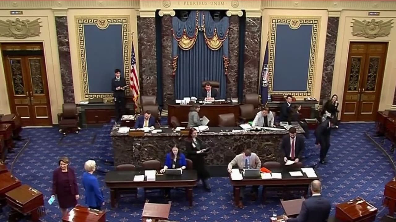 ¿Se acerca otro cierre del Gobierno de EEUU? Corre el reloj y las negociaciones en Washington D.C.