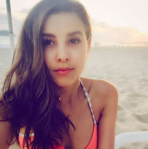 Su comida favorita es el sushi.