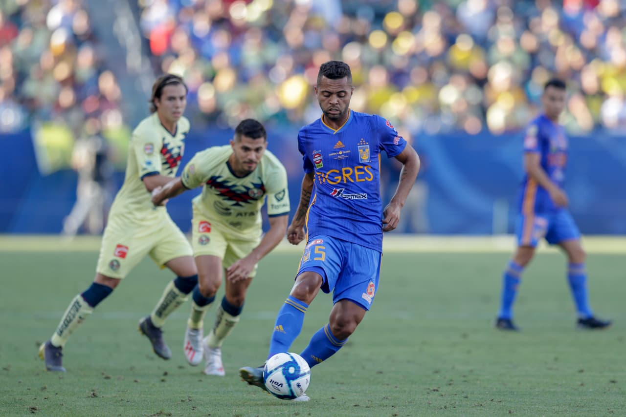 during the game America vs Tigres UANL, corresponding to the 2019 Champion of Champions, at Dignity Healt Sports Park, Carson, CA, on July 14, 2019. 
<br>
<br> durante el partido América vs Tigres UANL, correspondiente al Campeón de Campeones 2019, en el Dignity Healt Sports Park, Carson, CA, el 14 de Julio de 2019.