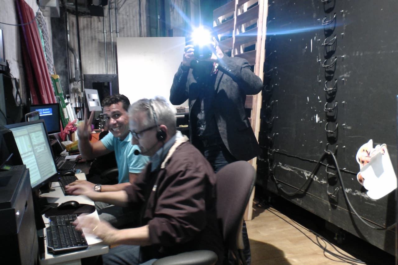 Y así es como se hace la magia de la televisión.