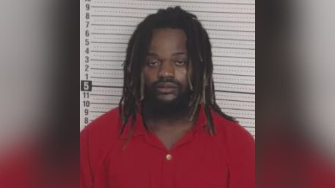 Una mujer es asesinada a tiros a plena luz del día: un testigo siguió al sospechoso y llamó al 911