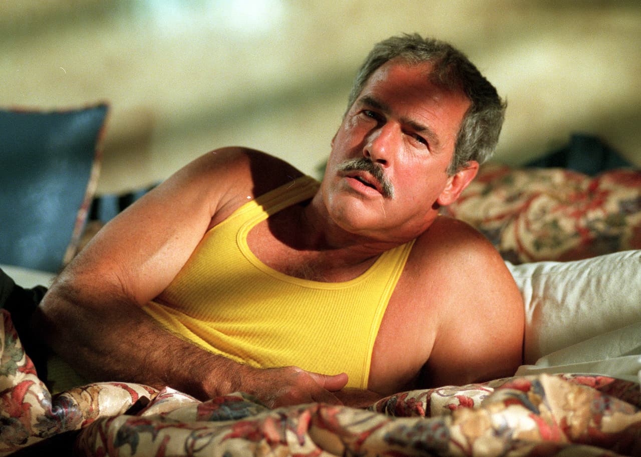 En 1995, Andrés García fue diagnosticado con cáncer de próstata. Se sometió a un tratamiento que le dio resultados positivos y logró erradicarlo.
<br>