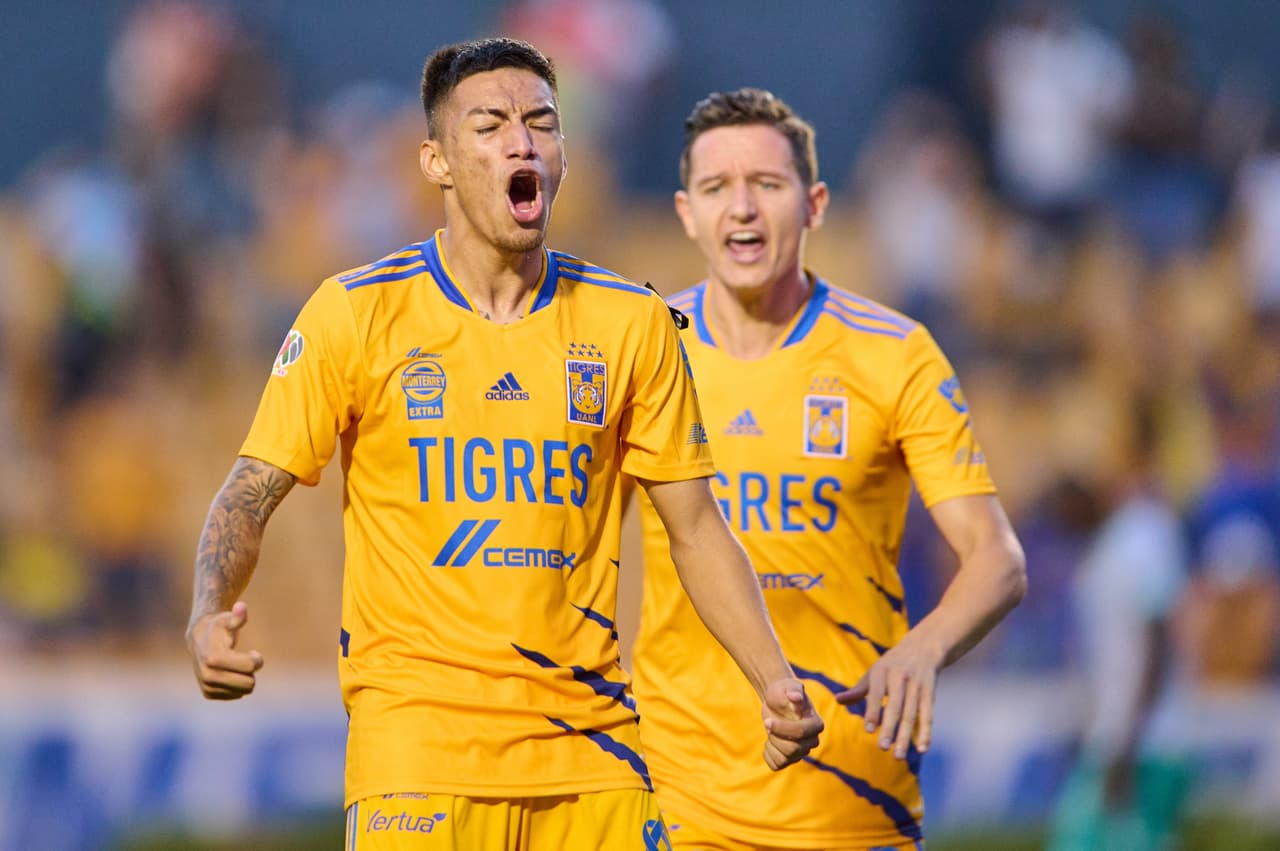 Raymundo Fulgencio acercó a los locales al 43'.