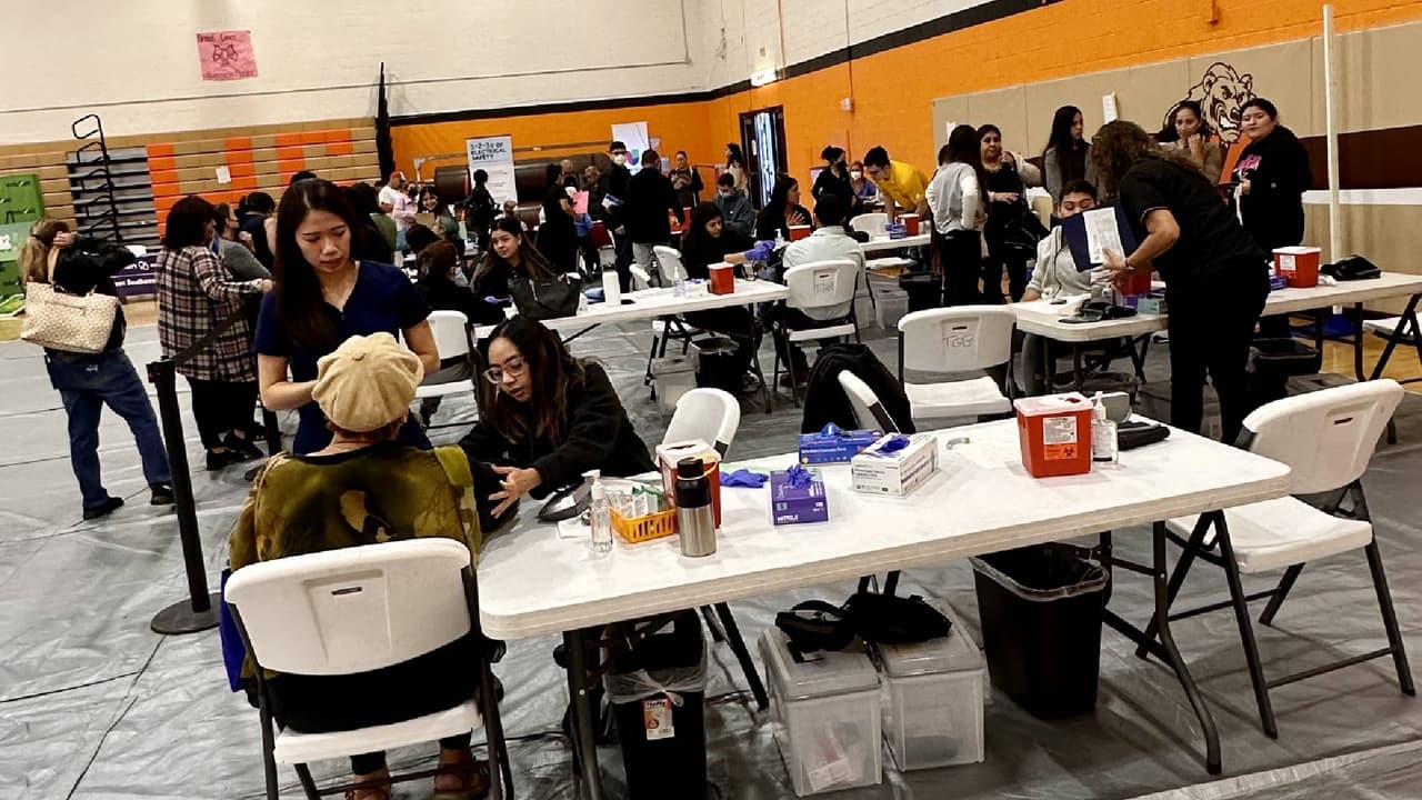 Además se estará ofreciendo a los asistentes:
<br>- Información sobre cáncer de mama
<br>- Recursos para la salud mental
<br>- Vacunas contra covid-19
<br>- Vacunas contra la influenza.