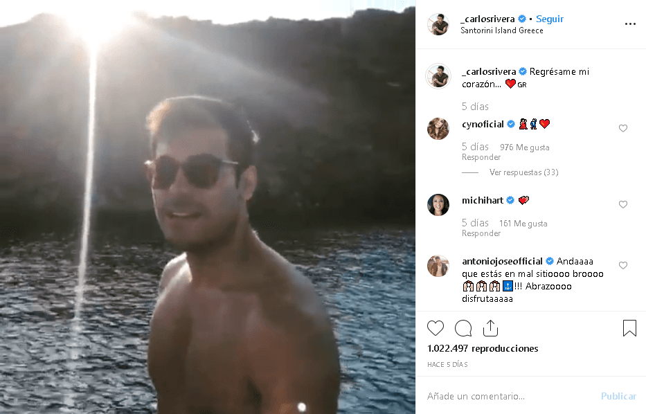 Incluso, aprovechó el soleado día en la isla para cantar, frente al mar, un fragmento de su tema 'Regrésame mi corazón'. 
<b><a href="https://www.instagram.com/p/Bzvr4h8BnpP/" target="_blank">El video</a></b>
<a href="https://www.instagram.com/p/Bzvr4h8BnpP/" target="_blank"> </a>también está en su red social.