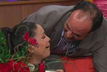 Todos los días Emerson la llena de sorpresas.