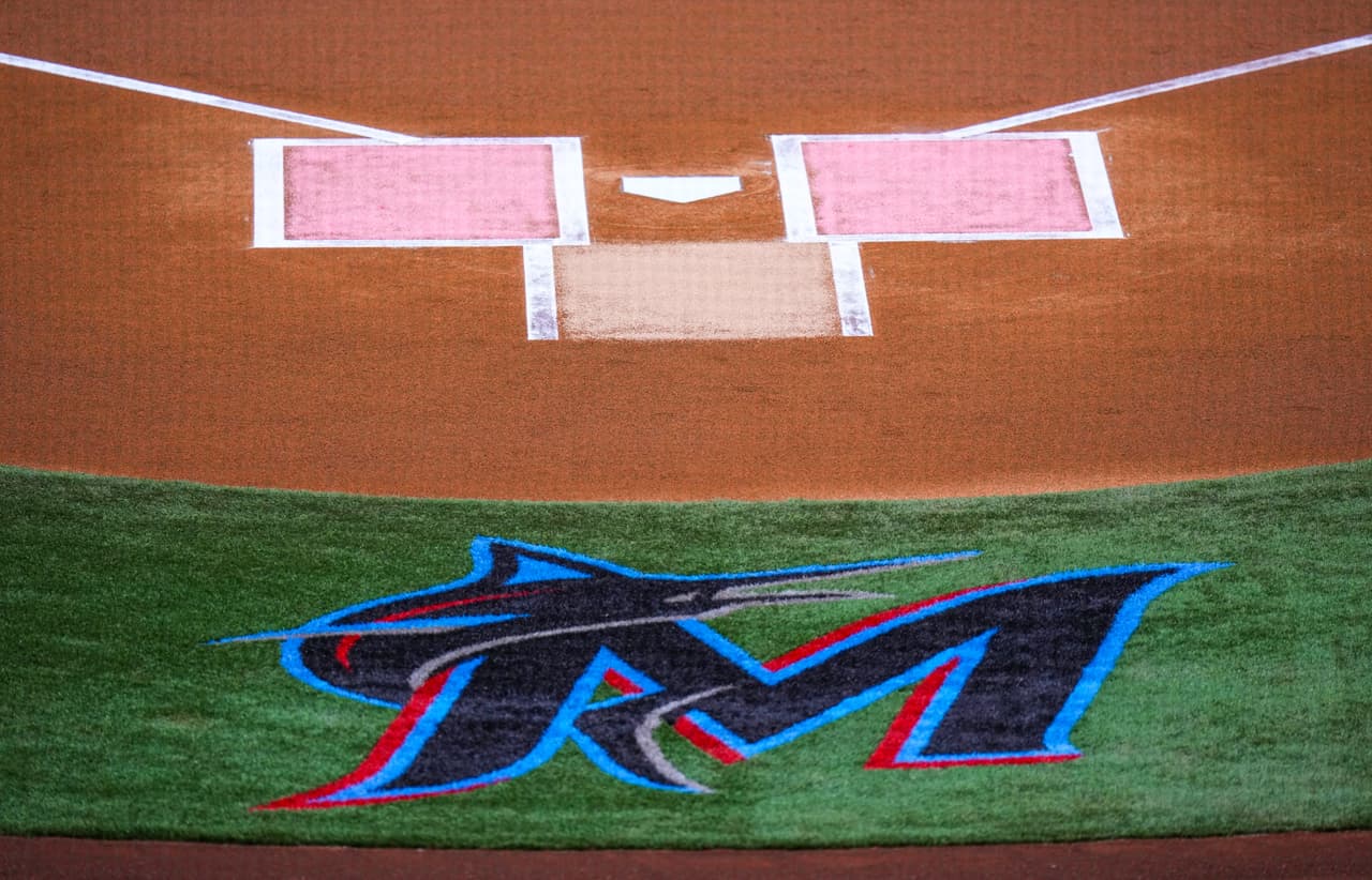 A partir de este viernes no es obligatorio el uso de máscaras o cubiertas faciales en el parque de los Miami Marlins.