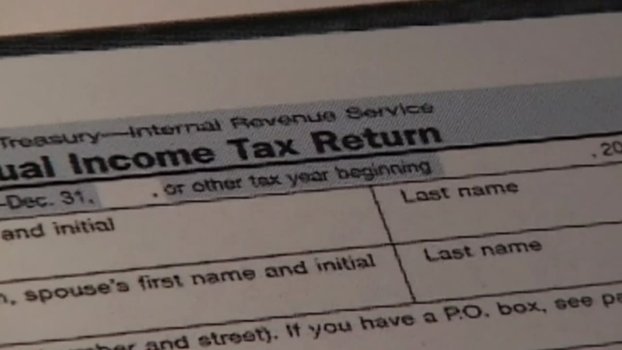 IRS confirma a N+ Univision un cambio importante en la declaración de impuestos que podría afectar a inmigrantes