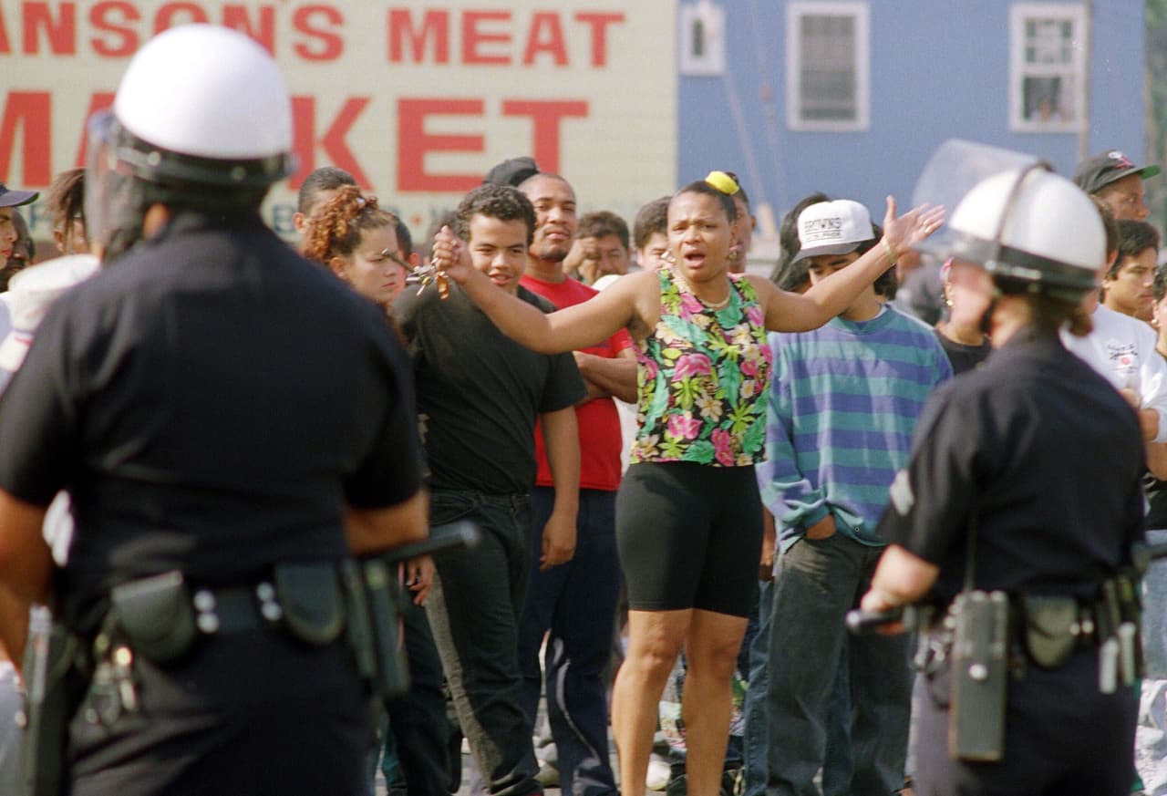 El olvidado protagonismo de los latinos en los disturbios de 1992 en Los Ángeles